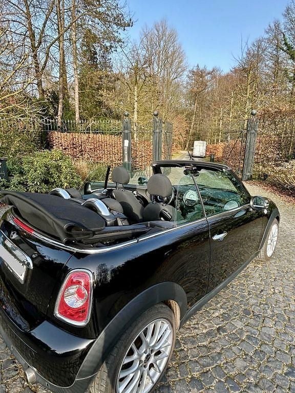 Gebraucht Mini One Cabriolet Pepper 98 PS (72 kW) 2012 Schwarz Cabrio