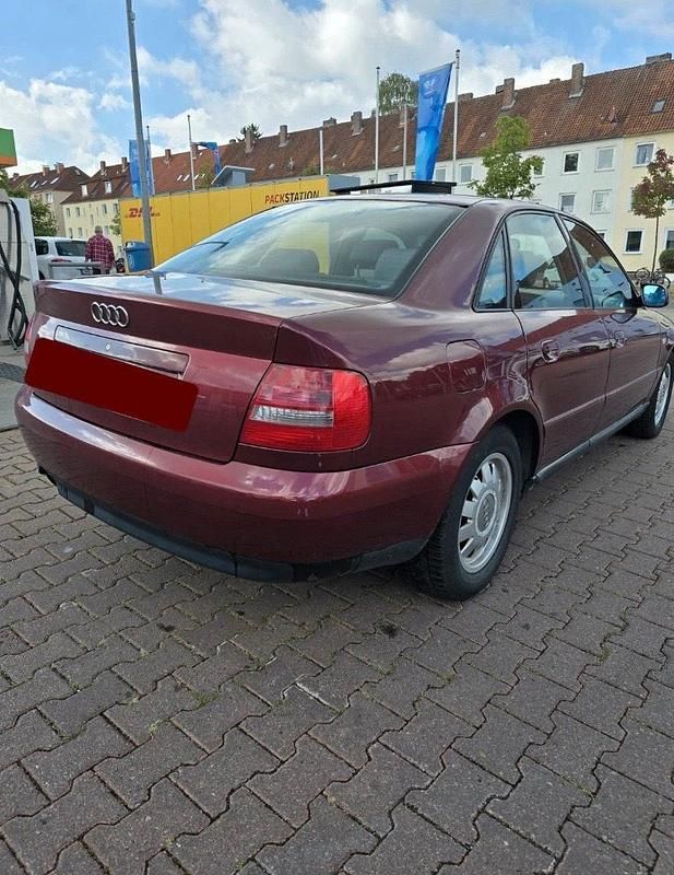Usata Audi A4 2000 Rosso Berlina