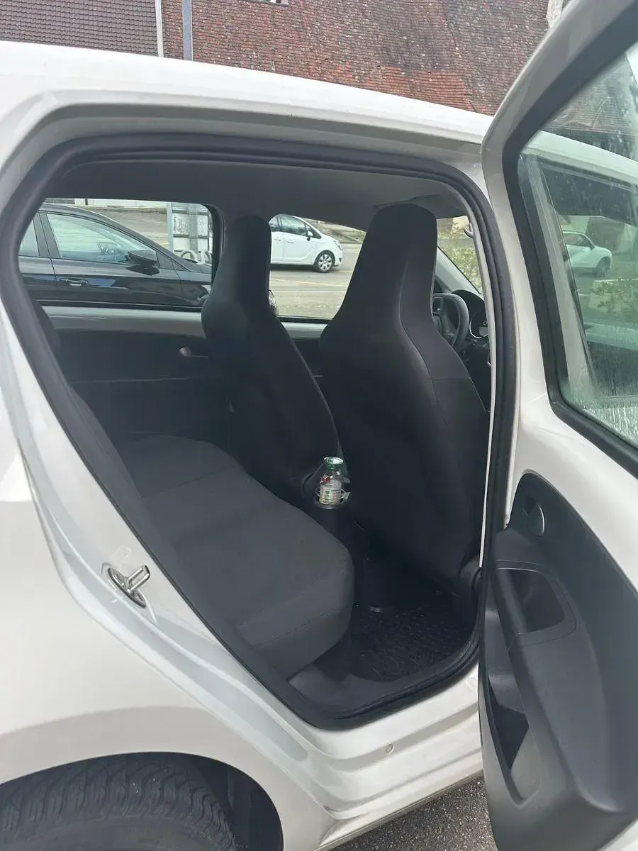 Gebraucht VW up! 75 PS (55 kW) 2018 Weiß Kleinwagen
