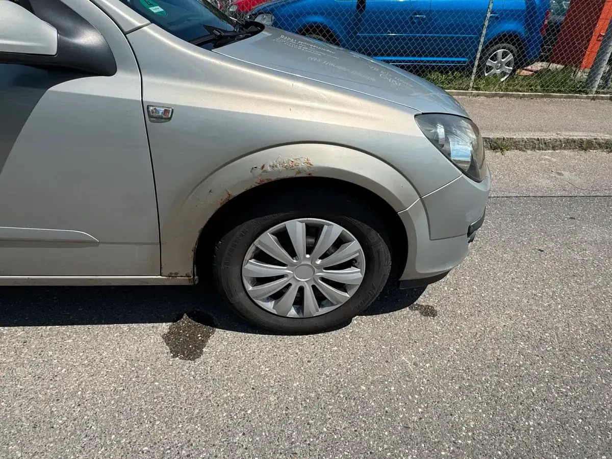 Gebraucht Opel Astra 105 PS (77 kW) 2005 Grau Kombi