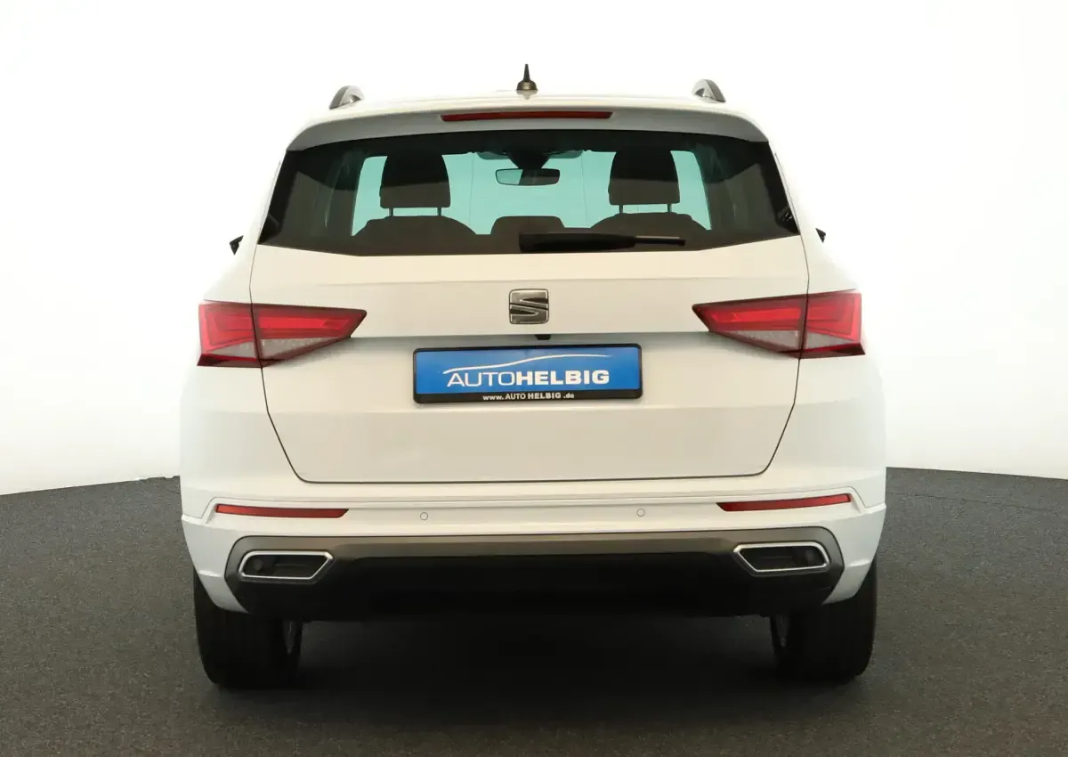 Używany Seat Ateca FR 150 KM (110 kW) 2023 Biały SUV