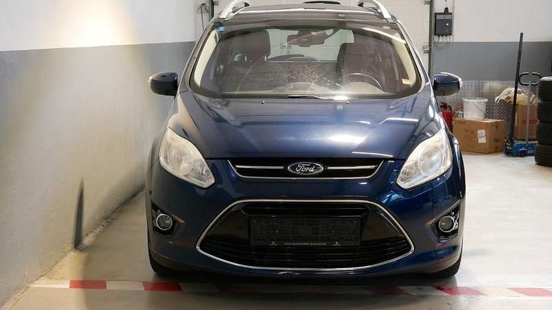 Gebraucht Ford Grand C-Max Titanium 116 PS (85 kW) 2011 Ink blue Van / Kleinbus