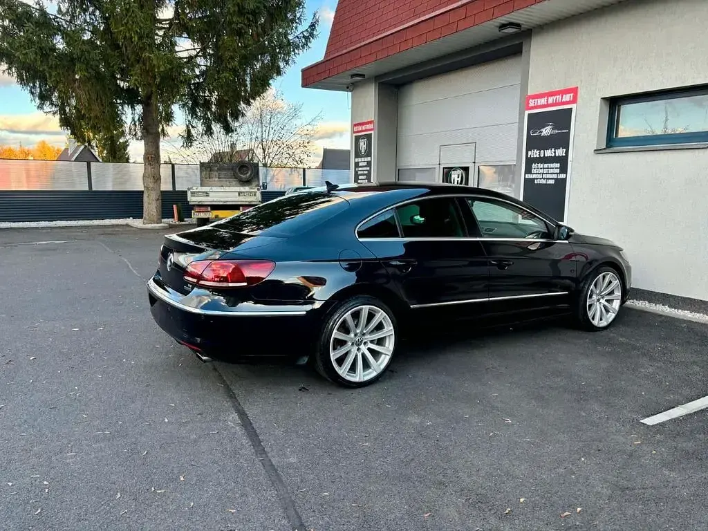 Second-hand VW CC 299 CP (219 kW) 2015 Negru Berlinǎ