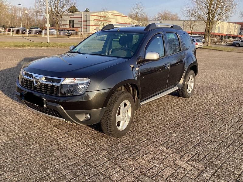 Gebraucht Dacia Duster Lauréate 105 PS (77 kW) 2012 Schwarz SUV