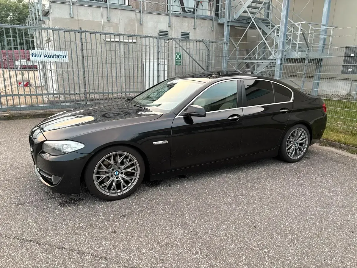 Brugt BMW 530 258 HK (189 kW) 2013 Sort Sedan