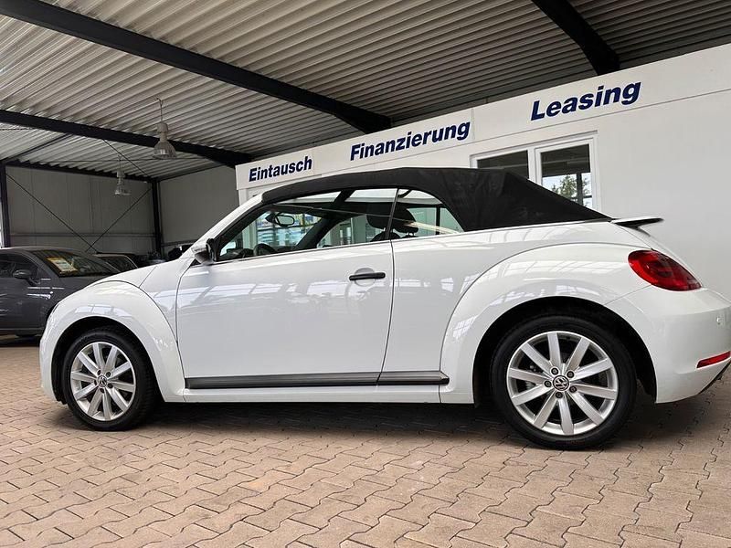 Gebraucht VW Beetle Cabriolet Basis 110 PS (80 kW) 2015 Weiß Cabrio