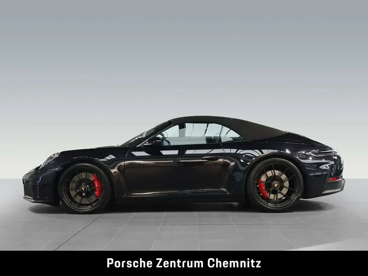 Gebraucht Porsche 911 Carrera GTS 541 PS (397 kW) 2026 Tiefschwarz Cabrio