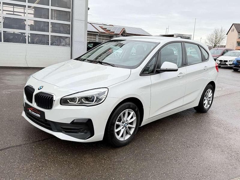 Gebraucht BMW 218 Advantage 136 PS (100 kW) 2021 Mineralweiss Van / Kleinbus