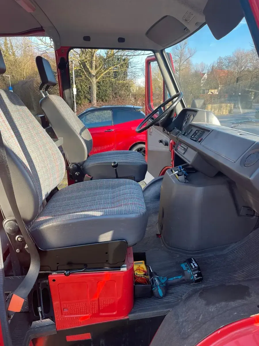 Gebraucht Mercedes T1 1991 Rot Van