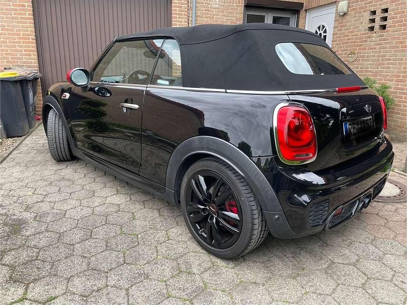 Schwarz Gebraucht 2017 Mini John Cooper Works Cabriolet Cabrio | 22.900 € (Guter Preis) - Bild 1/4