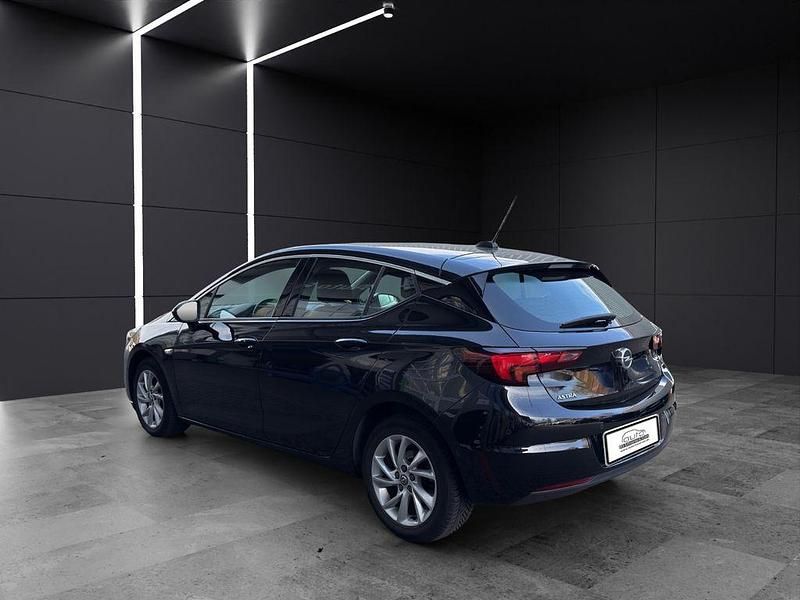Gebraucht Opel Astra Elegance 131 PS (96 kW) 2020 Schwarz Limousine