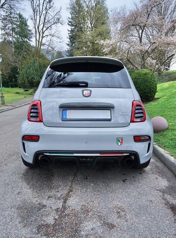 Gebraucht Abarth 595 Esseesse 179 PS (131 kW) 2019 Grau Kleinwagen