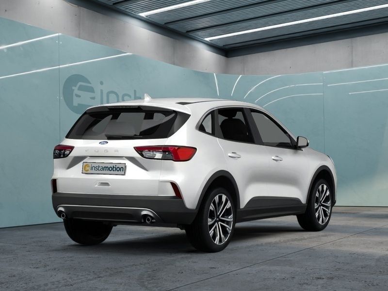 Gebraucht Ford Kuga Titanium 120 PS (88 kW) 2024 Weiß SUV