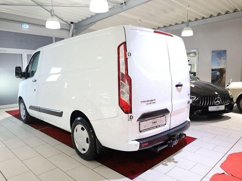 Gebraucht Ford Transit Custom Trend 105 PS (77 kW) 2019 Frostweiß Van