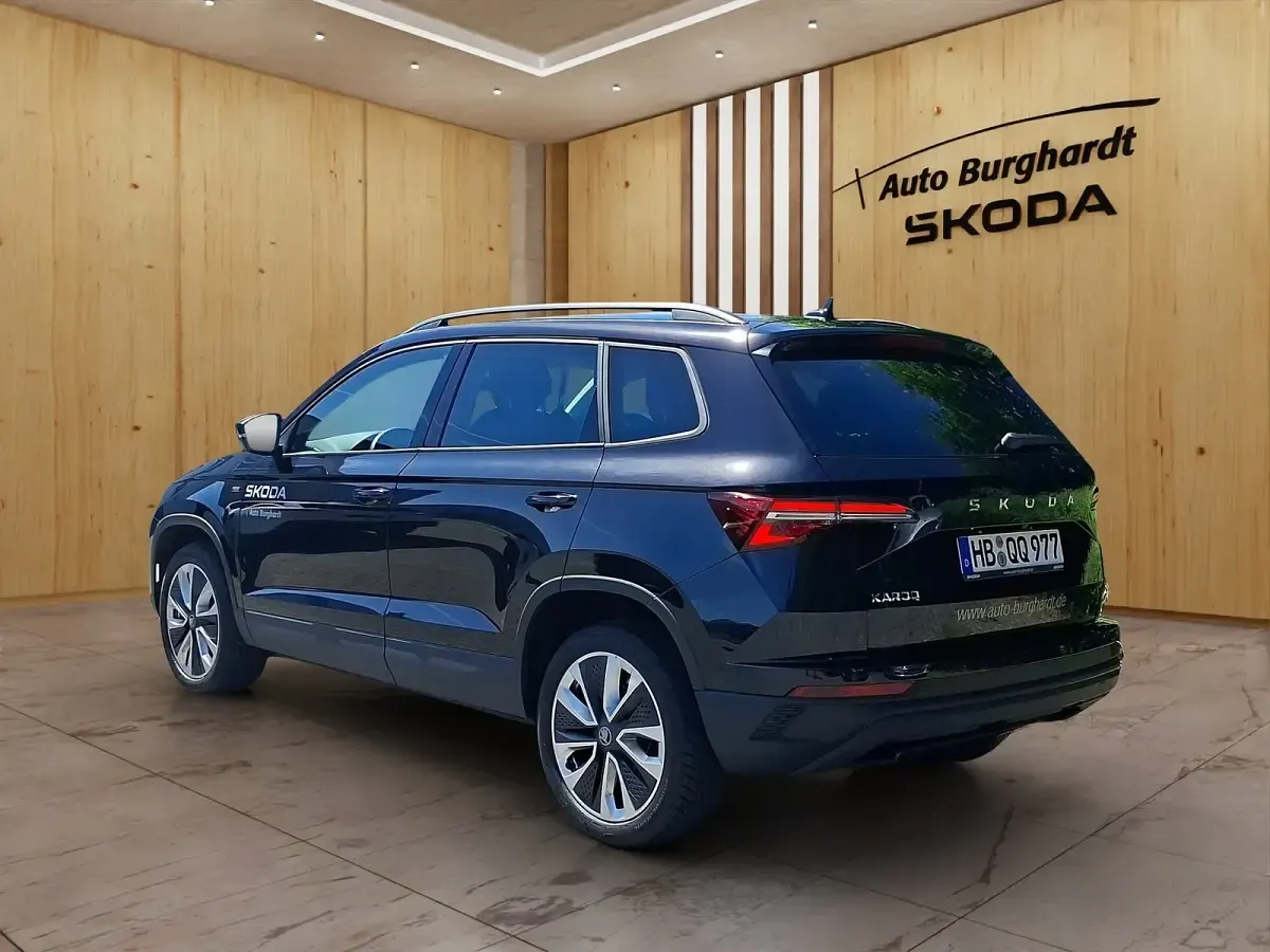 Gebraucht Skoda Karoq Tour 150 PS (110 kW) 2026 Schwarz SUV