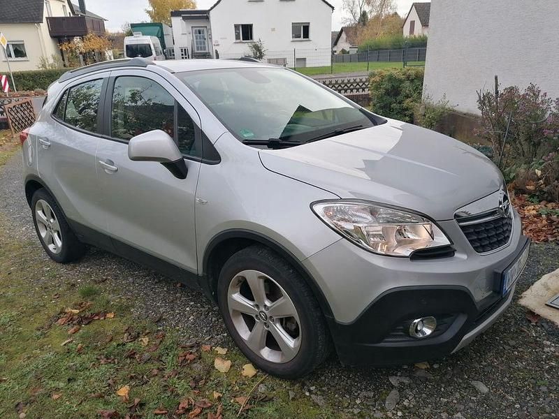 Silber Gebraucht 2013 Opel Mokka SUV | 7.300 € (Fairer Preis) - Bild 1/4