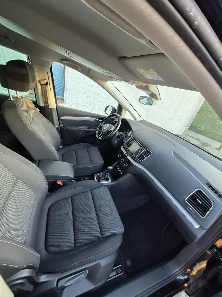 Gebraucht VW Sharan Comfortline 184 PS (135 kW) 2016 Schwarz Van / Kleinbus