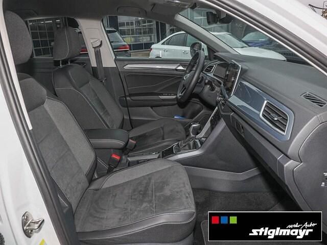 Gebraucht VW T-Roc Style 150 PS (110 kW) 2025 Weiß SUV