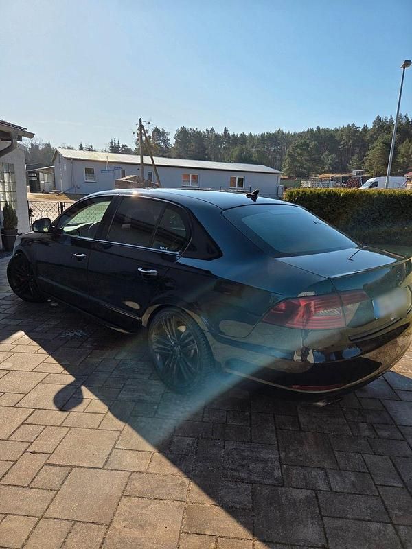 Gebraucht Skoda Superb Elegance 260 PS (191 kW) 2013 Schwarz Limousine