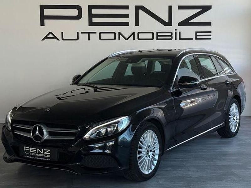 Gebraucht Mercedes C220 170 PS (125 kW) 2017 Schwarz Kombi