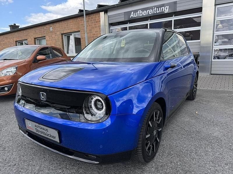 Premium crystal blue metallic Gebraucht 2020 Honda e Advance Kleinwagen | 17.450 € (Guter Preis) - Bild 1/4