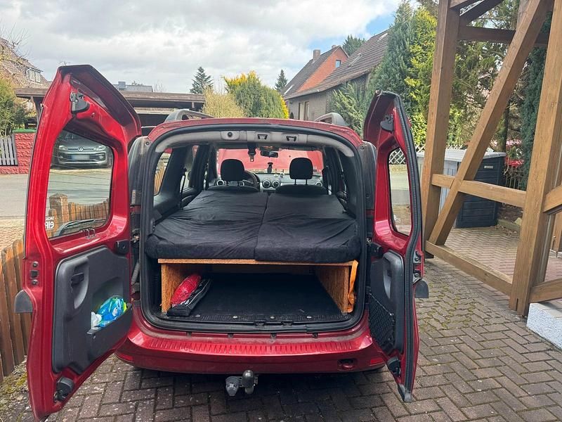 Gebraucht Dacia Logan 2010 Rot Van / Kleinbus