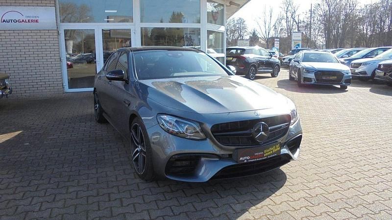 Gebraucht Mercedes E63 AMG AMG 571 PS (419 kW) 2017 Grau Limousine