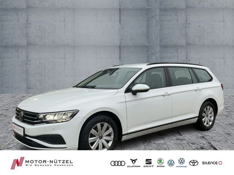 Pure white Gebraucht 2022 VW Passat Conceptline Kombi | 24.690 € (Fairer Preis) - Bild 1/4