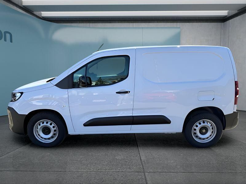 Nowe Opel Combo Basis 102 KM (75 kW) 2026 Biały Minivan