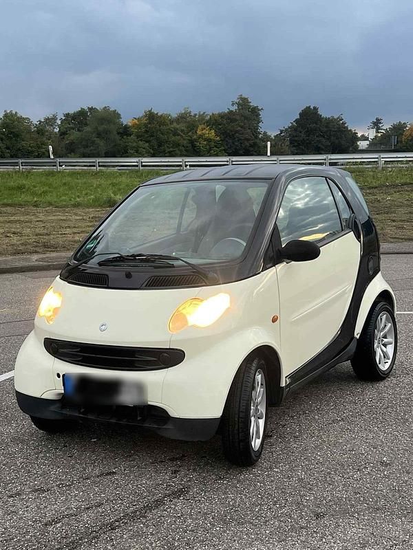 Gebraucht 2005 Smart ForTwo Coupé Coupé | 1.999 € - Bild 1/4