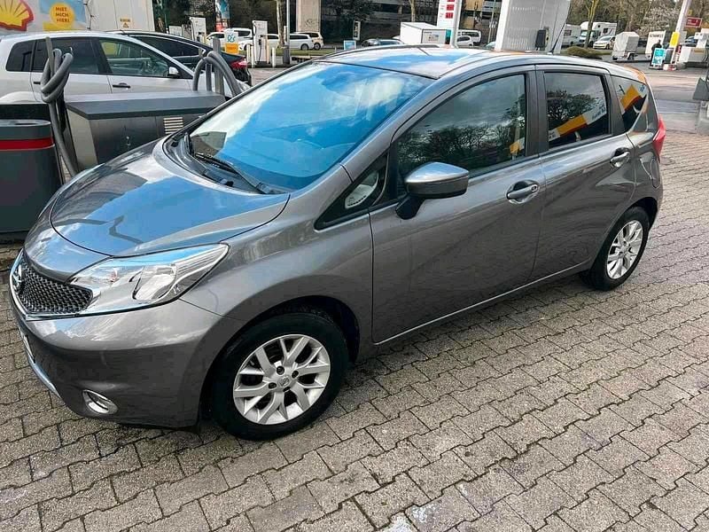 Gebraucht Nissan Note Acenta 98 PS (72 kW) 2015 Silber Kleinwagen