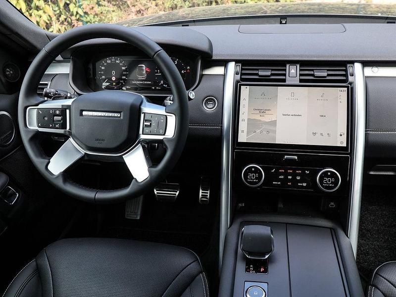 Neu Land Rover Discovery 5 SE Dynamic 249 PS (183 kW) 2025 Grau SUV