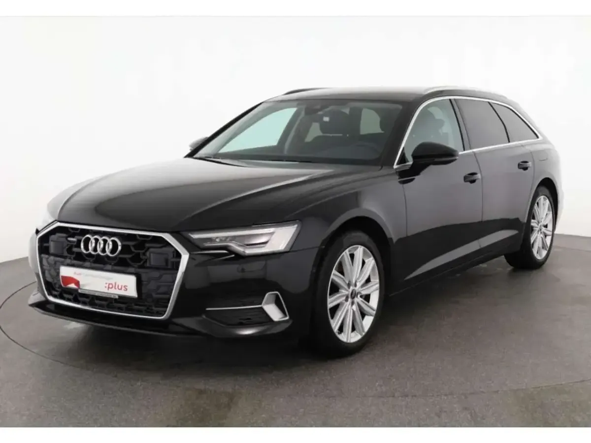 Gebraucht Audi A6 Advanced 299 PS (219 kW) 2025 Mythosschwarz metallic Kombi