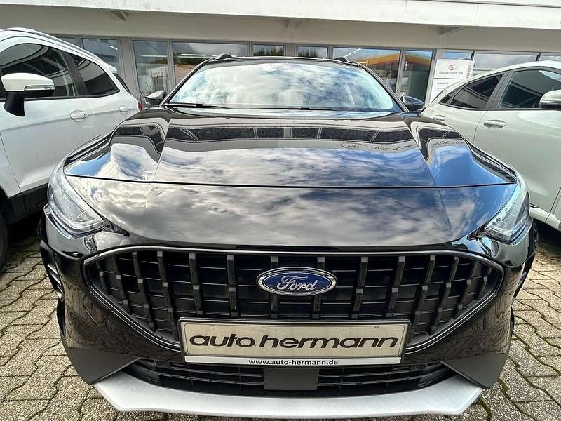 Gebraucht Ford Focus Active 155 PS (114 kW) 2024 Obsidianschwarz metallic Limousine