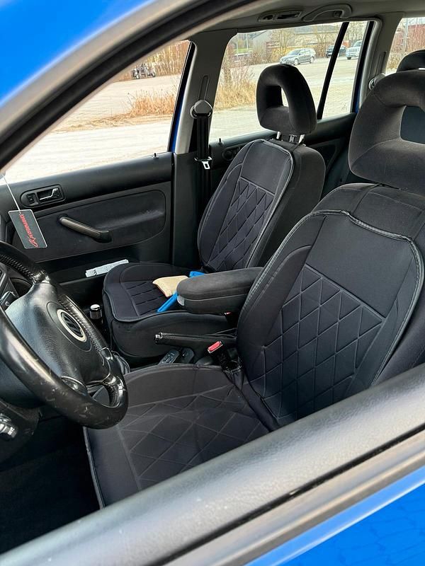 Gebraucht VW Bora 115 PS (84 kW) 2000 Blau Kombi