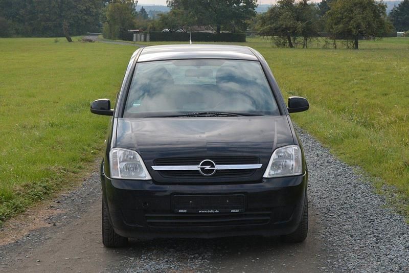 Second-hand Opel Meriva 101 CP (74 kW) 2004 Negru Monovolum