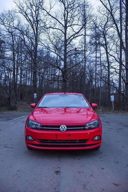 Rot Gebraucht 2020 VW Polo Comfortline Kleinwagen | 15.499 € (Guter Preis) - Bild 1/4