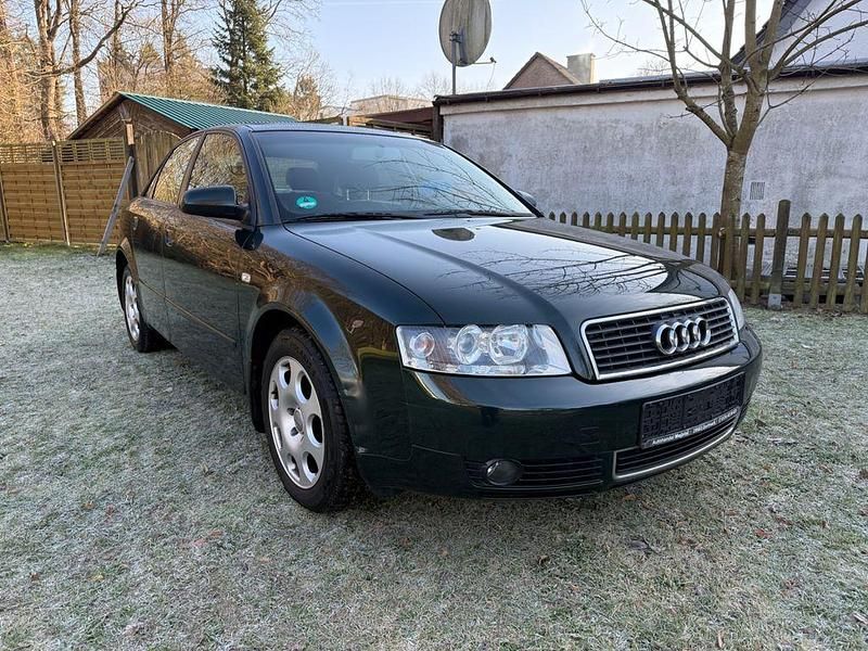 Gebraucht Audi A4 131 PS (96 kW) 2003 Grün Limousine