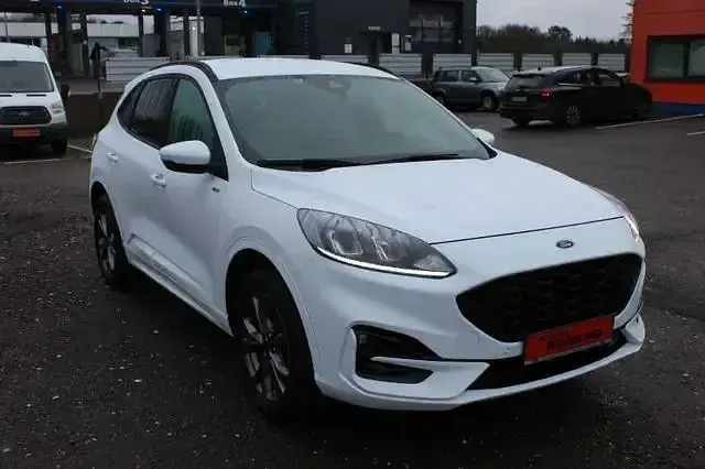 Gebraucht Ford Kuga ST-Line 224 PS (164 kW) 2021 Weiß SUV