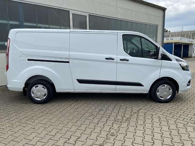 Gebraucht Ford Transit Custom Trend 131 PS (96 kW) 2023 Weiß Kombi