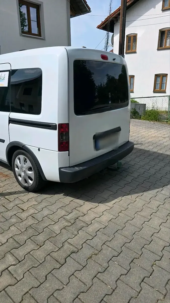 Gebraucht Opel Combo 101 PS (74 kW) 2008 Van / Kleinbus
