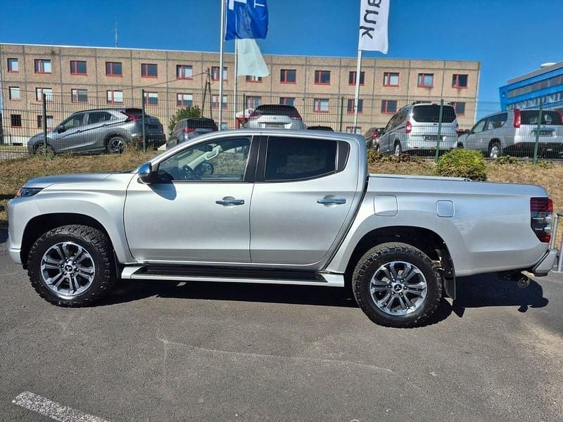 Gebraucht Mitsubishi L200 150 PS (110 kW) 2020 Silber Pickup