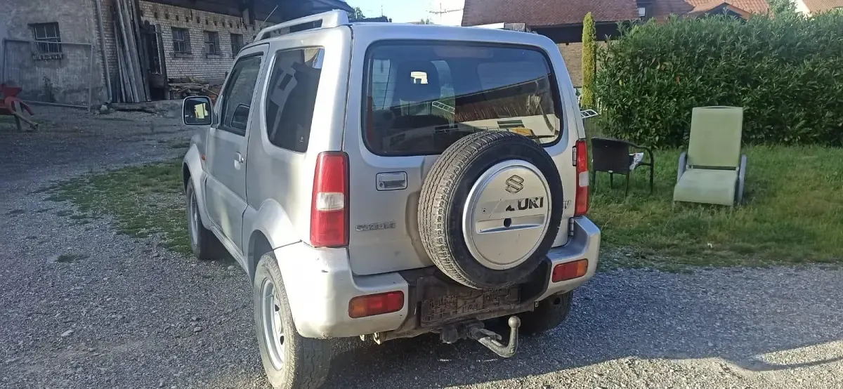 Gebraucht Suzuki Jimny 82 PS (60 kW) 2003 Silber SUV