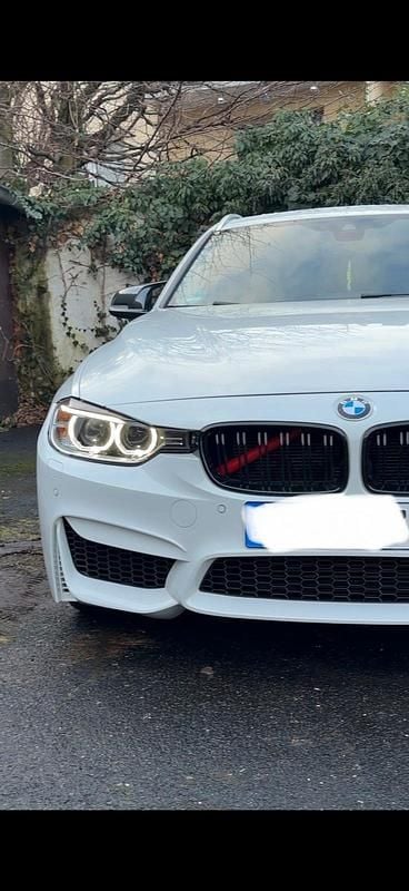 Gebraucht BMW 318 Sport Line 2016 Weiß Kombi