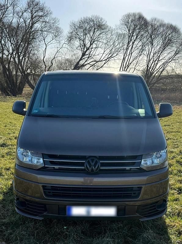 Gebraucht VW Transporter California 102 PS (75 kW) 2012 Braun Van