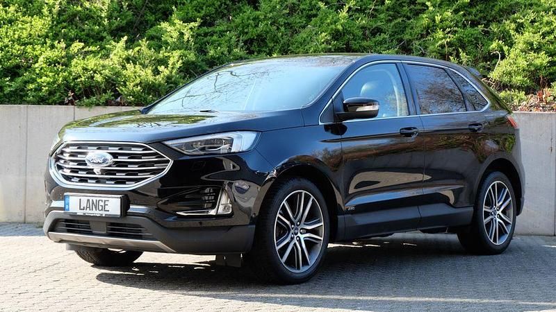 Gebraucht Ford Edge Titanium 238 PS (175 kW) 2019 Obsidianschwarz metallic (metallic) SUV