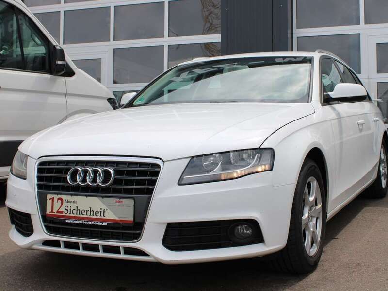 Ibisweiss Gebraucht 2011 Audi A4 Attraction Kombi | 6.950 € (Guter Preis) - Bild 1/4