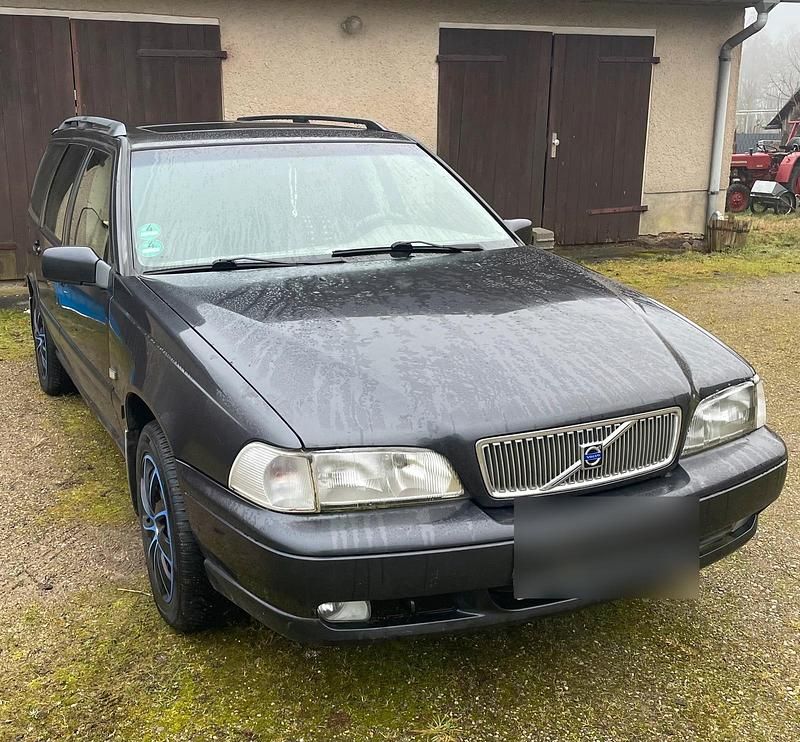 Blau Gebraucht 1999 Volvo V70 Kombi | 2.800 € (Superpreis) - Bild 1/4