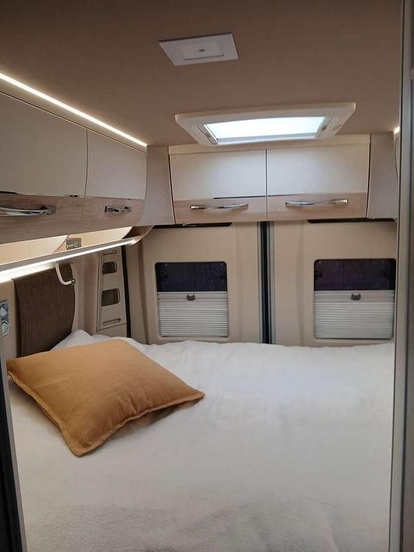 Gebraucht Fiat Ducato 140 PS (102 kW) 2024 Grau Van