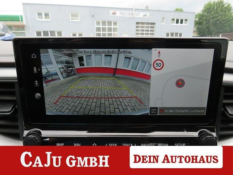 Neu Kia Ceed Sportswagon 140 PS (102 kW) 2026 Silber Kombi